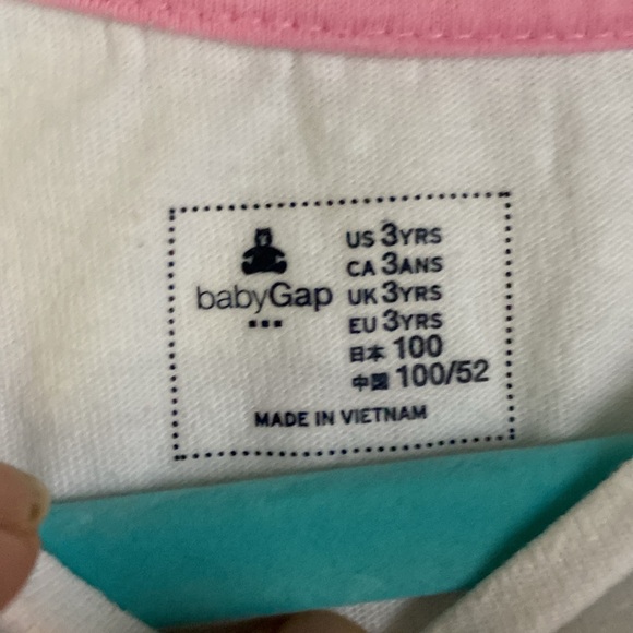 BUNDLE OF  ADORABLE CLOTHES FOR TODDLER GURL SIZE 3 . - Picture 14 of 16